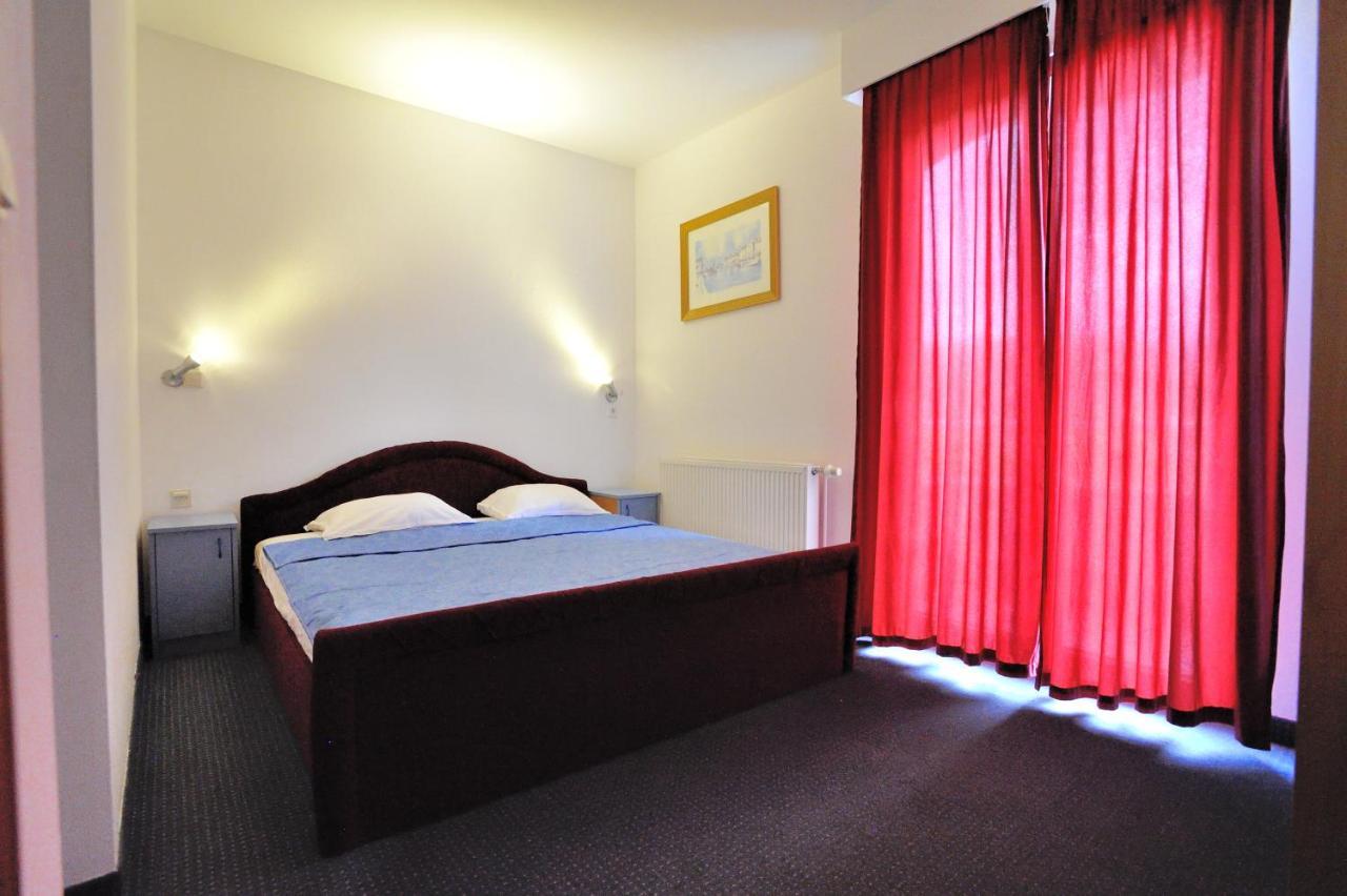 Hotel Lav Neum Exteriér fotografie