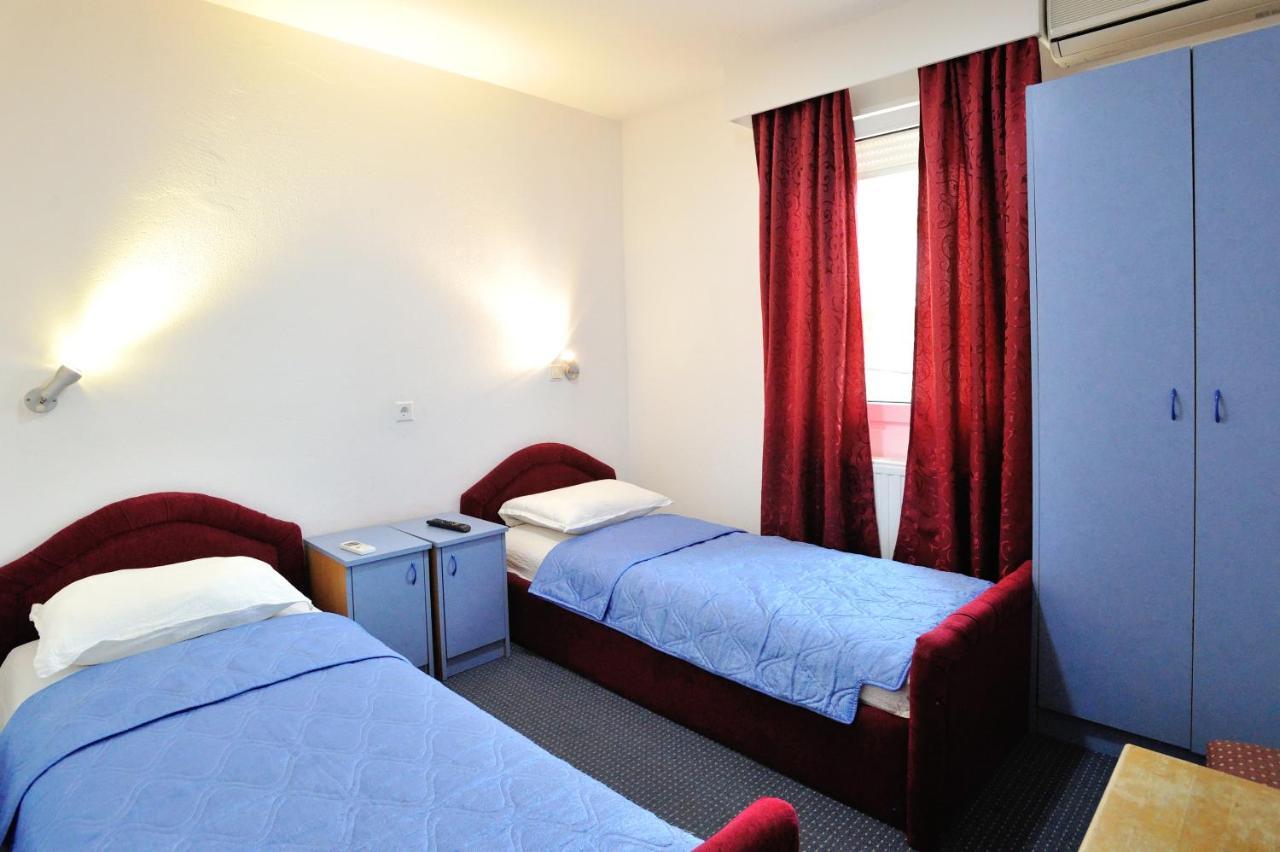 Hotel Lav Neum Exteriér fotografie
