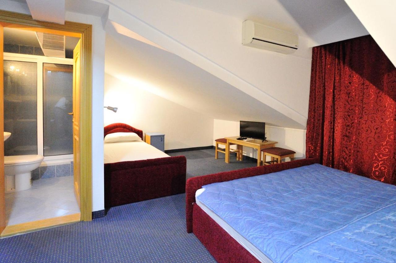Hotel Lav Neum Exteriér fotografie