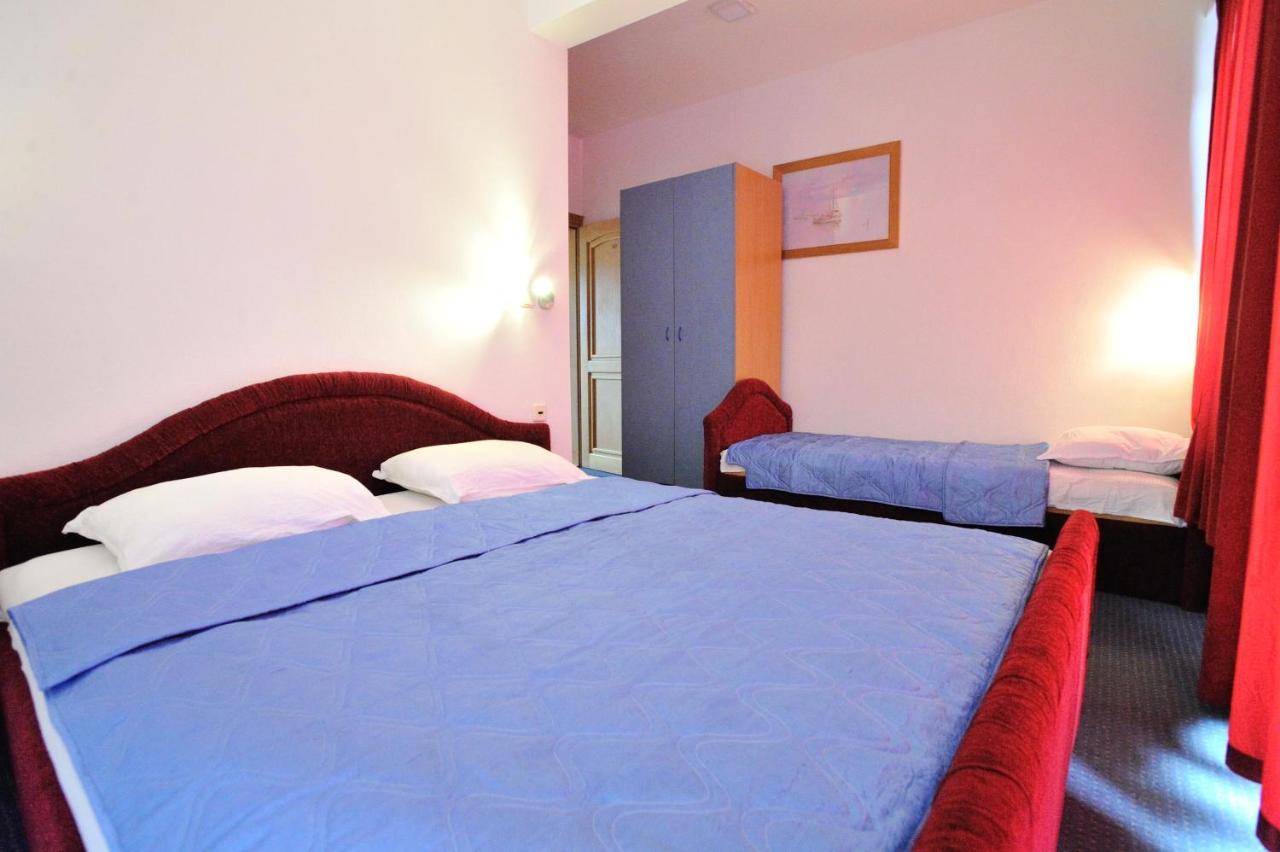 Hotel Lav Neum Exteriér fotografie