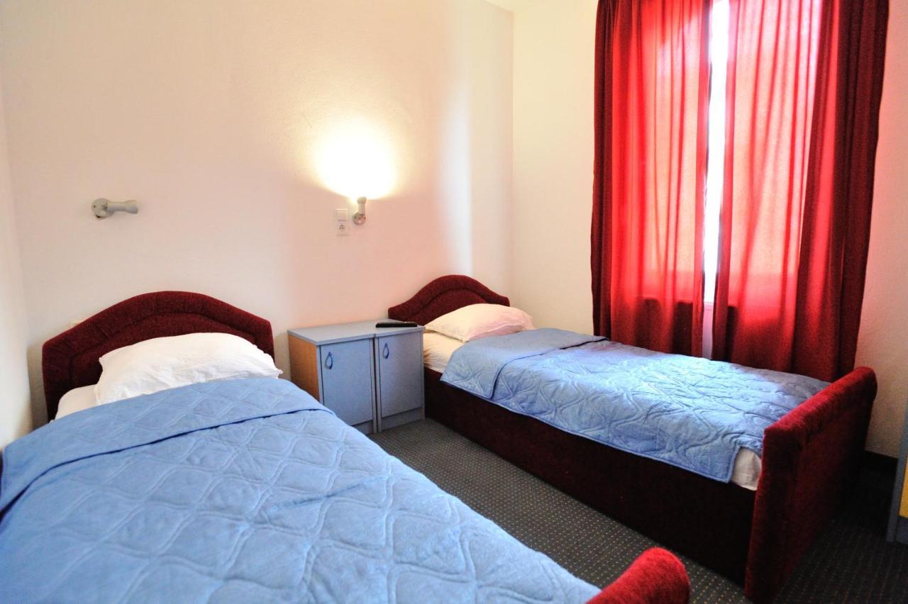 Hotel Lav Neum Exteriér fotografie
